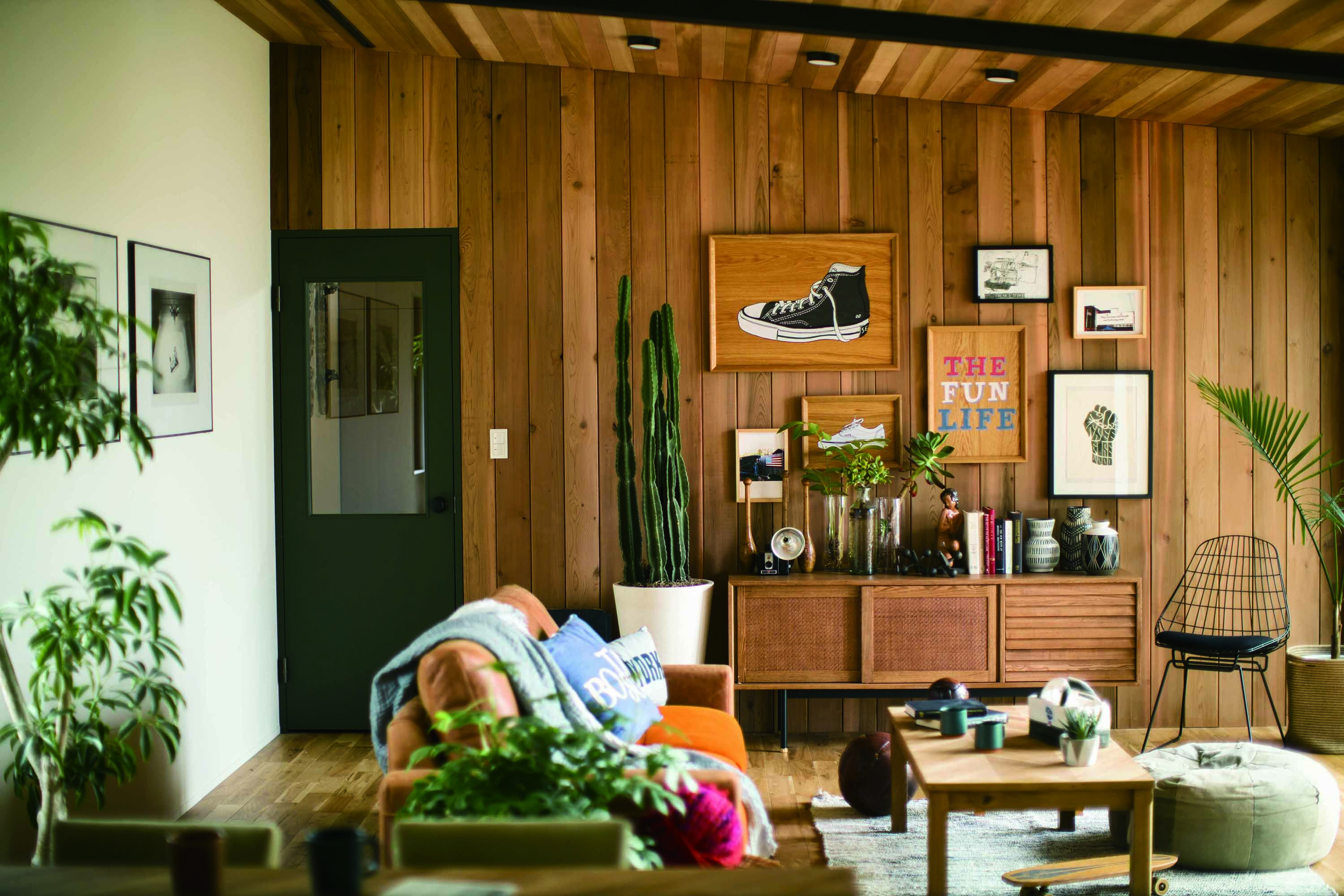 FREAK'S HOUSE リビング 05