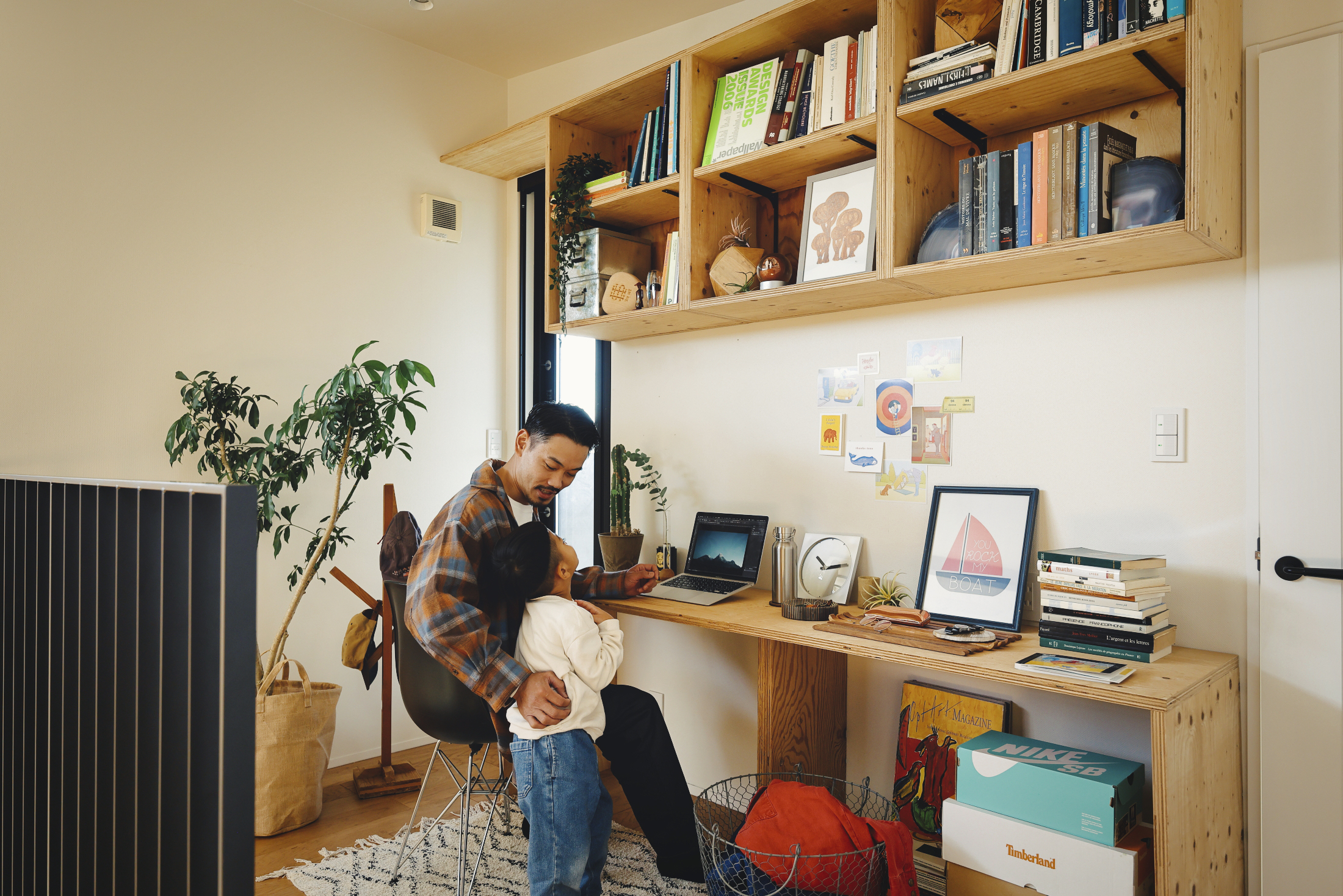 シェアスペースの収納棚